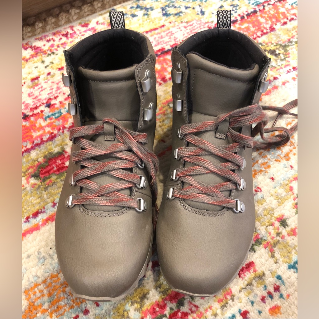 Merrell Brand Size 812 Women Hiking Boots